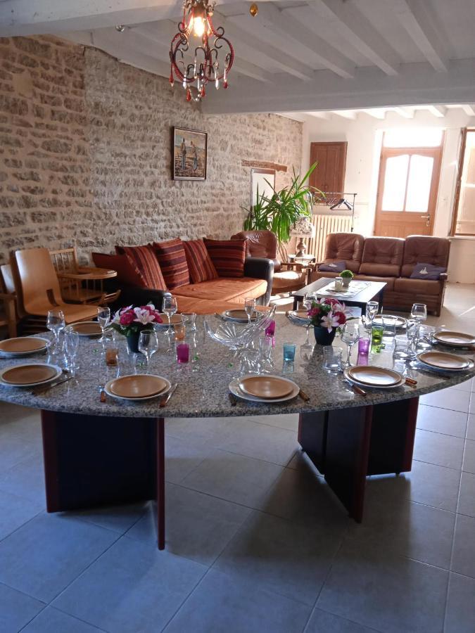 Spacieuse Maison De Mamie ! Pouilly-en-Auxois Exteriör bild